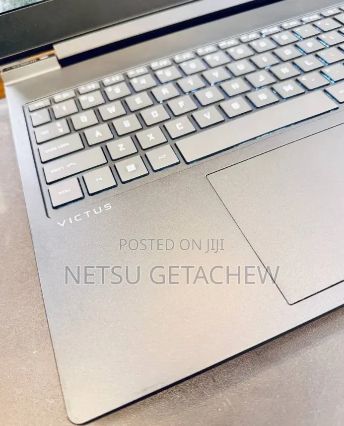 New Laptop HP Victus 16 16GB Intel Core i7 SSD 1T