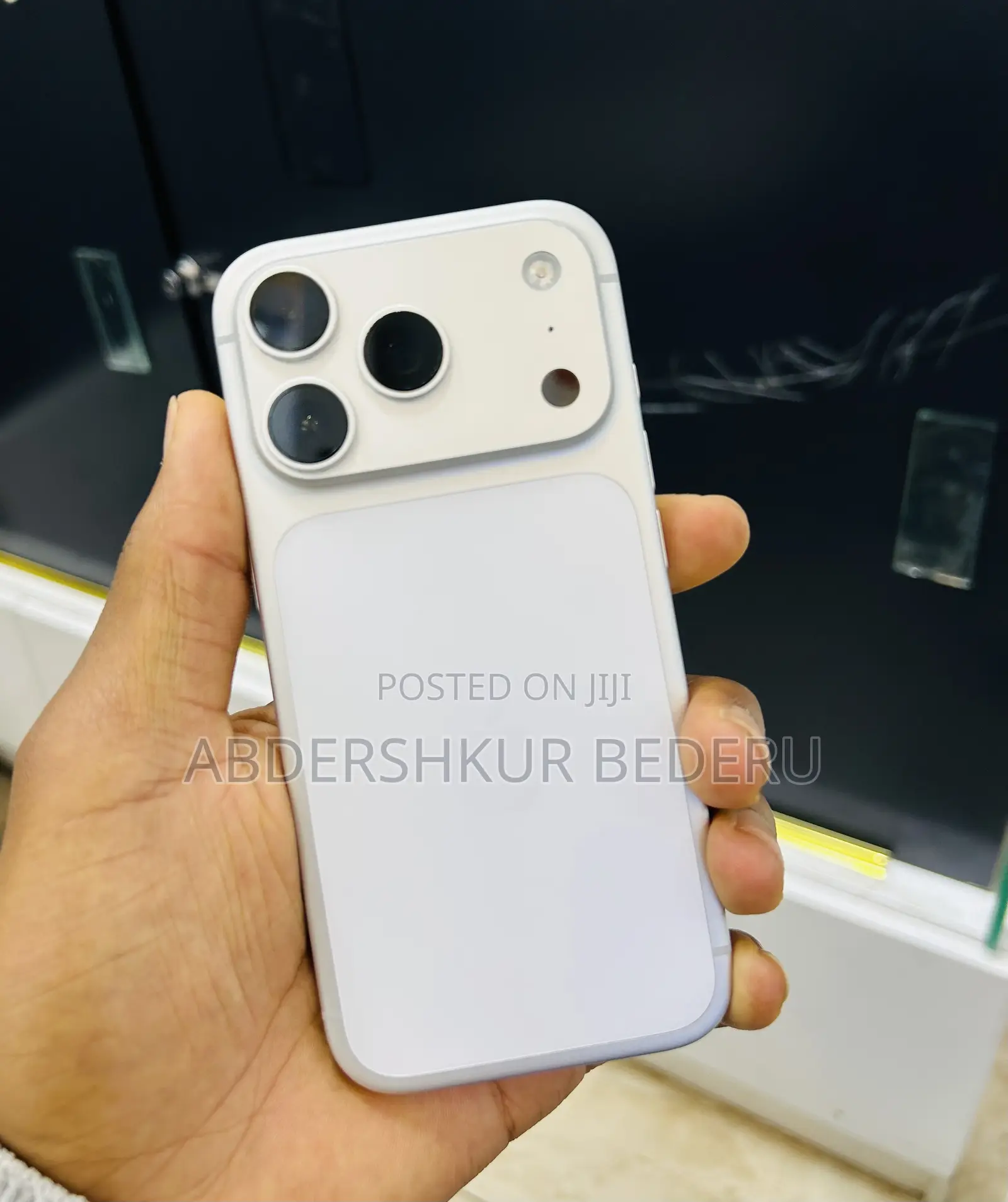 New Apple iPhone 17 Pro 256 GB Silver