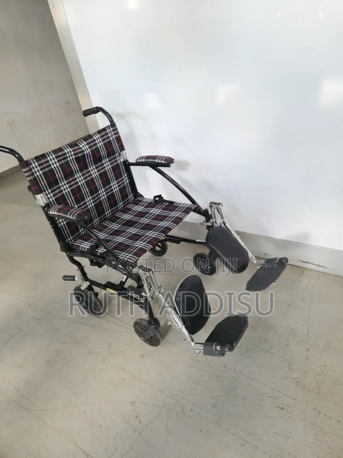 Portable Lightweight Aluminum Wheelchair 7kg | 100kg Capacity Whilchar