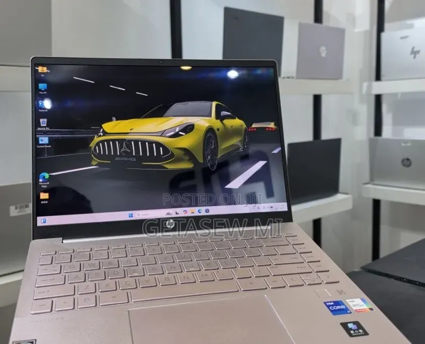 New Laptop HP Pavilion 14 16GB Intel Core i7 SSD 512GB