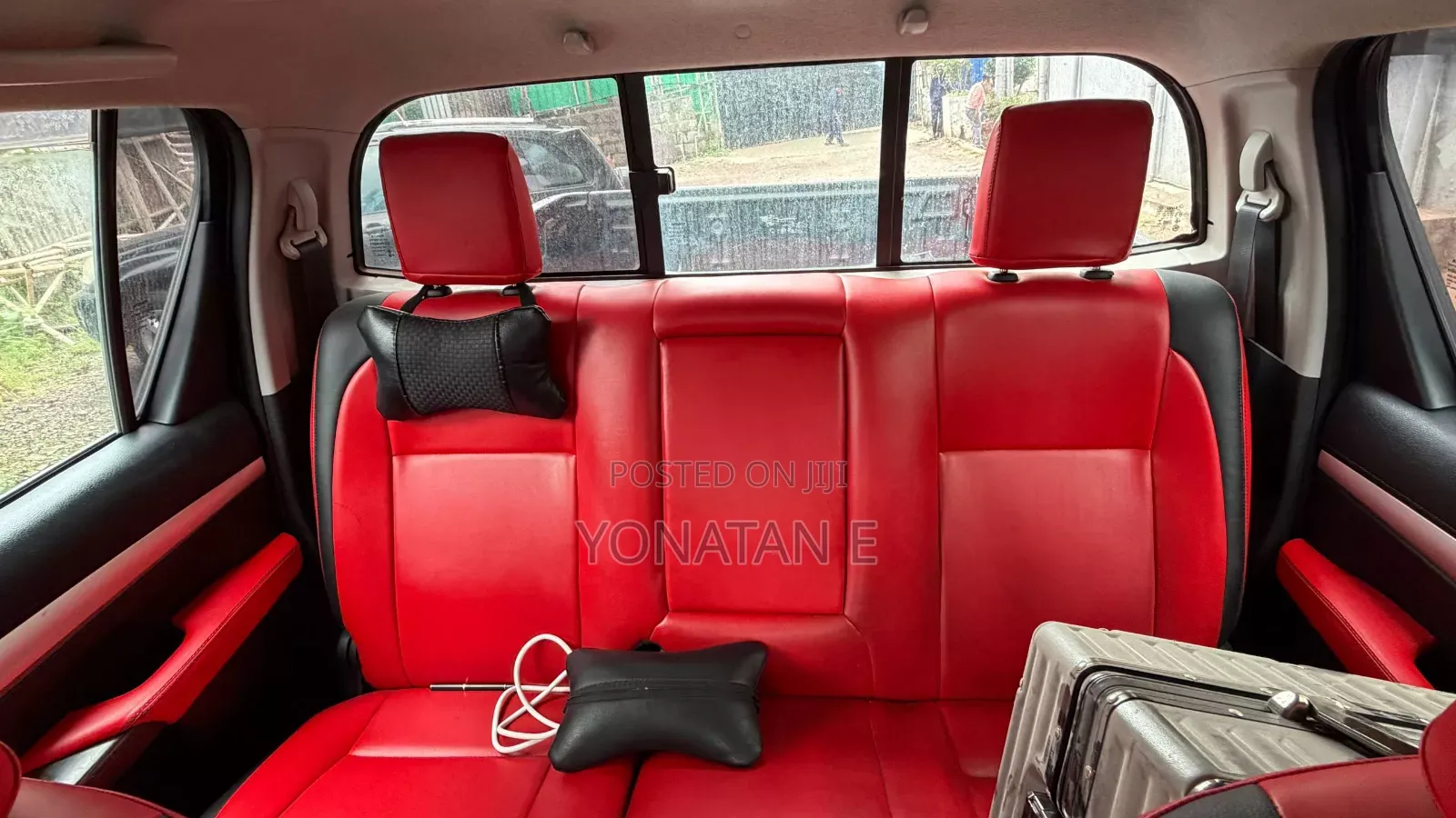 Toyota Hilux 2022 Black