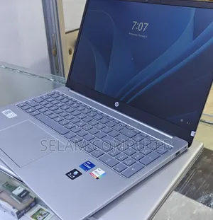 New Laptop HP Stream Notebook 16GB Intel Core i7 SSD 512GB