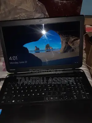 Laptop Toshiba Satellite C50 4GB Intel Core i5 HDD 500GB