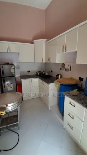 Furnished 4bdrm House in ዱከም ከተማ, East Shewa for sale