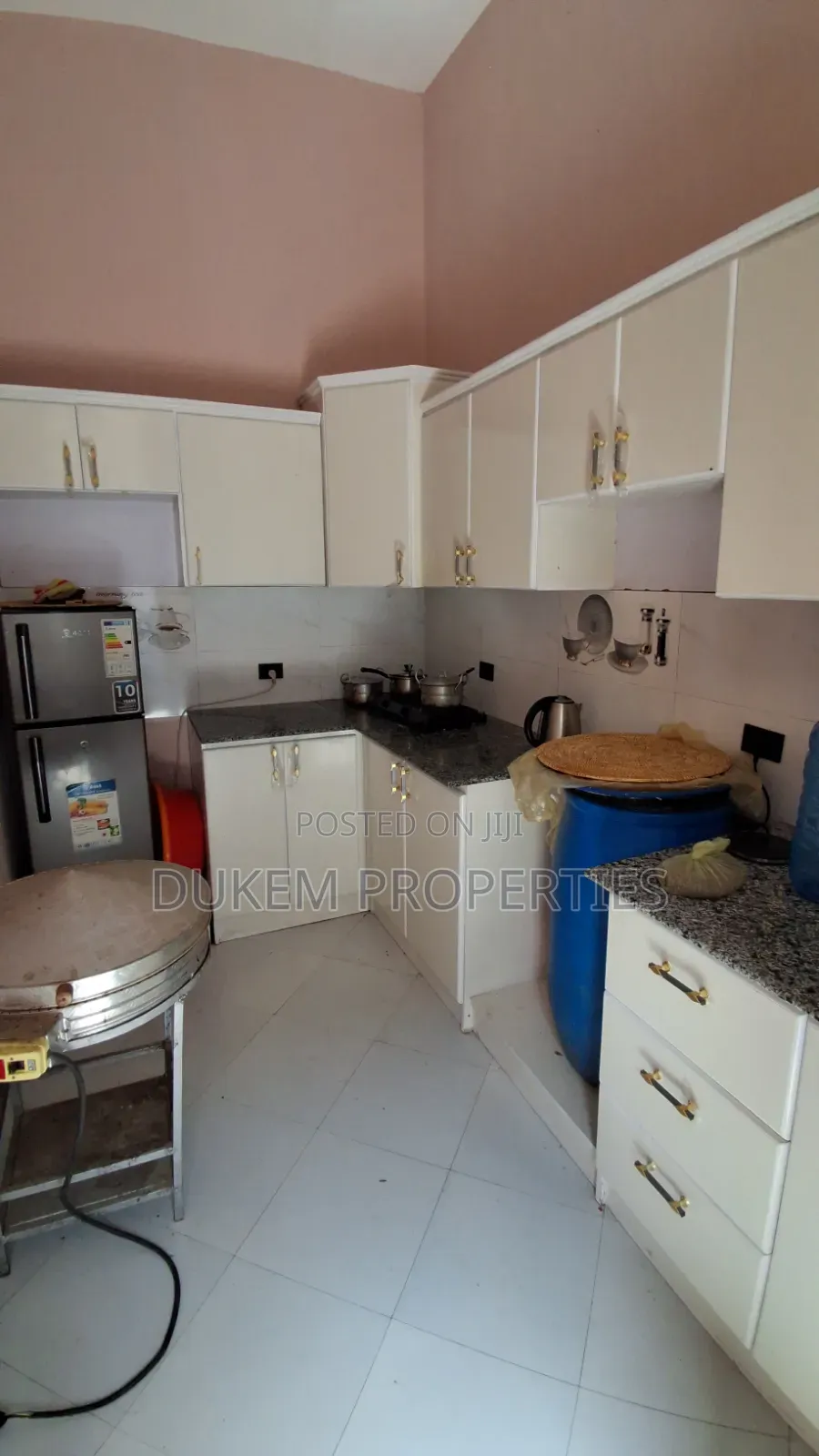 Furnished 4bdrm House in ዱከም ከተማ, East Shewa for sale