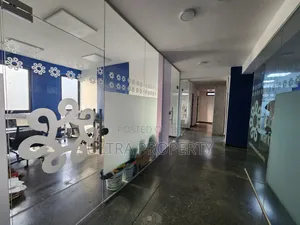6bdrm Apartment in Bole for sale