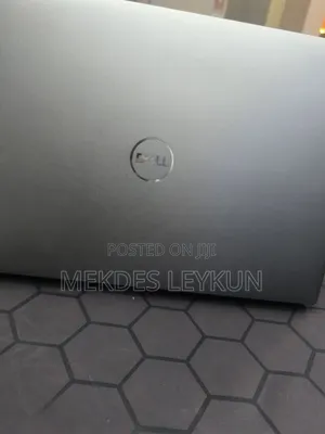 New Laptop Dell Precision 5570 16GB Intel Core i7 SSD 512GB