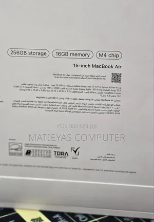 New Laptop Apple MacBook Air 2025 M4 16GB Apple M4 SSD 256GB