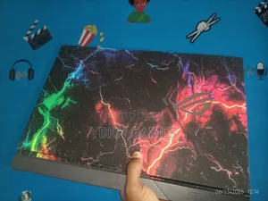 Laptop Asus ROG Strix G17 16GB AMD Ryzen 7 SSD 1T