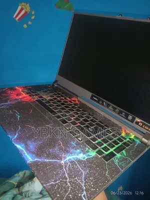 Laptop Asus ROG Strix G17 16GB AMD Ryzen 7 SSD 1T