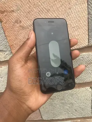 Apple iPhone SE (2022) 64 GB Black