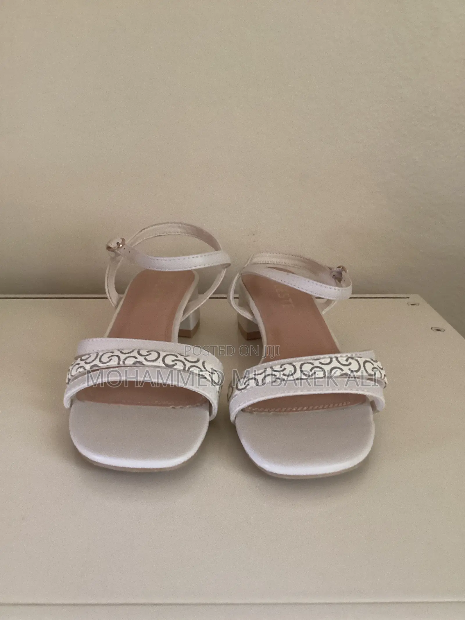 Brand New Women’S White Block-Heel Sandals – Eu 39.5