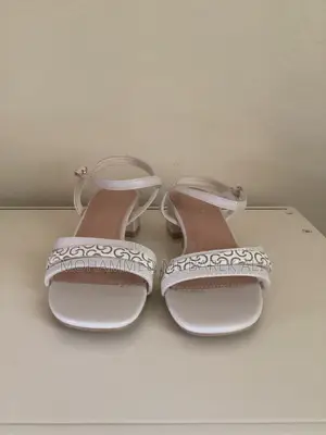 Brand New Women’S White Block-Heel Sandals – Eu 39.5