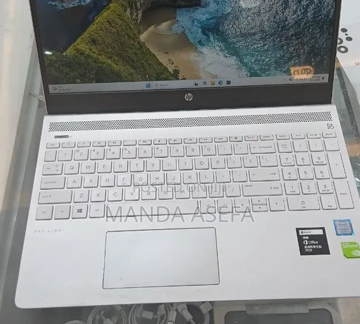 New Laptop HP Pavilion 15 16GB Intel Core i7 SSD 512GB