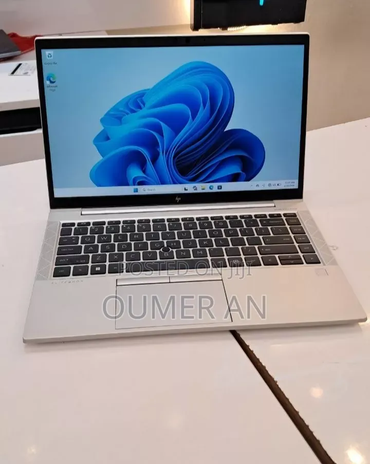 New Laptop HP EliteBook 840 G8 16GB Intel Core i5 SSD 512GB