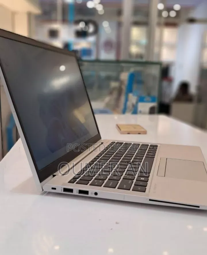 New Laptop HP EliteBook 840 G8 16GB Intel Core i5 SSD 512GB