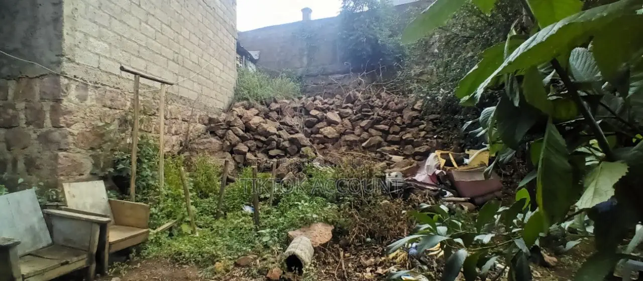 496 M2 Land for Sale – Kotebe Kidane Mihret, Asphalt Road Access