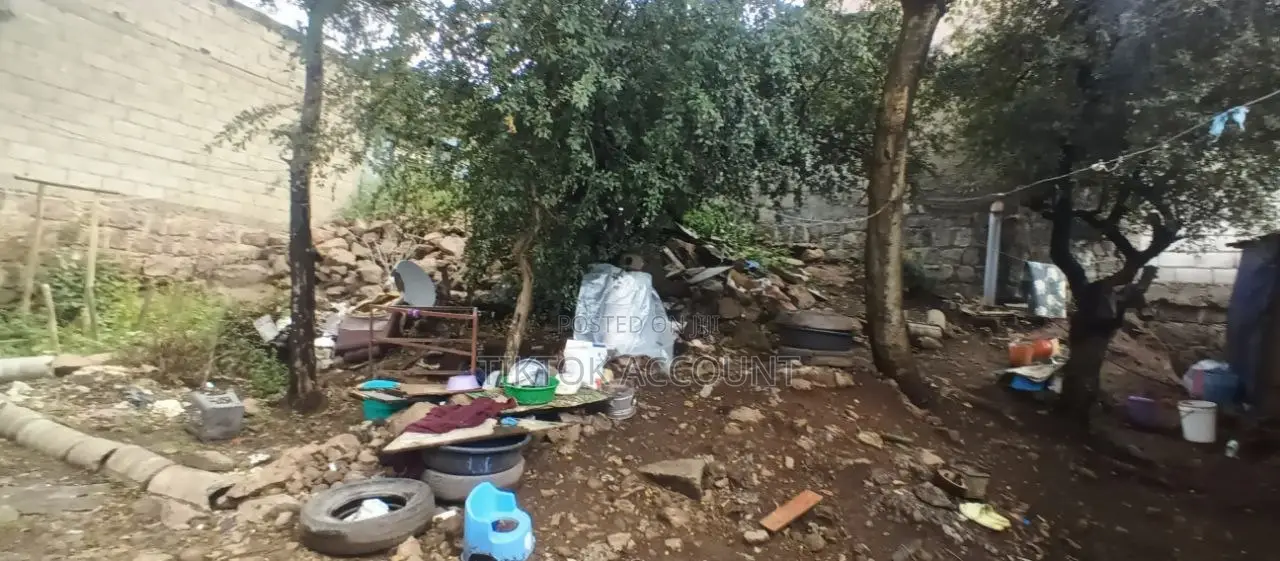 496 M2 Land for Sale – Kotebe Kidane Mihret, Asphalt Road Access