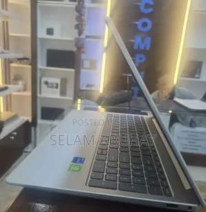 New Laptop HP Stream Notebook 8GB Intel Core i7 SSD 512GB