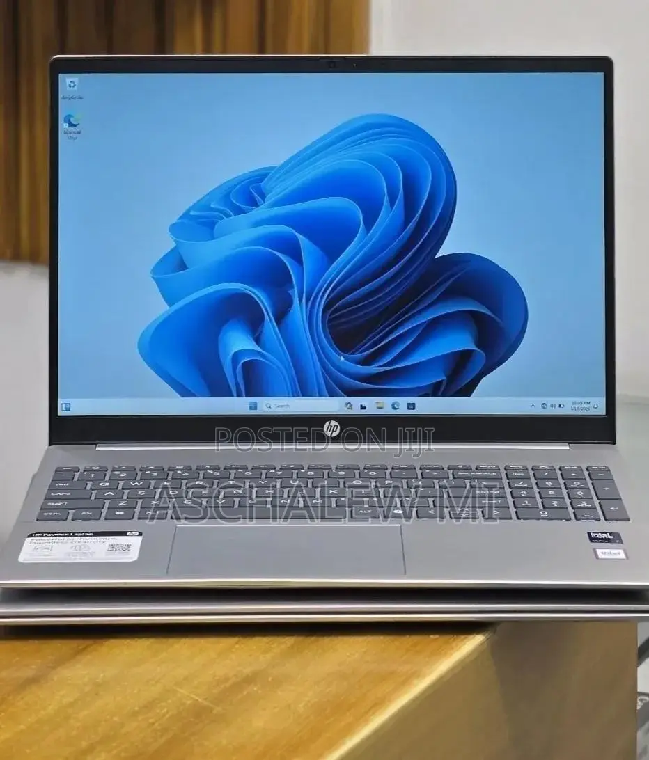 New Laptop HP Pavilion 15 16GB Intel Core Ultra 7 SSD 512GB