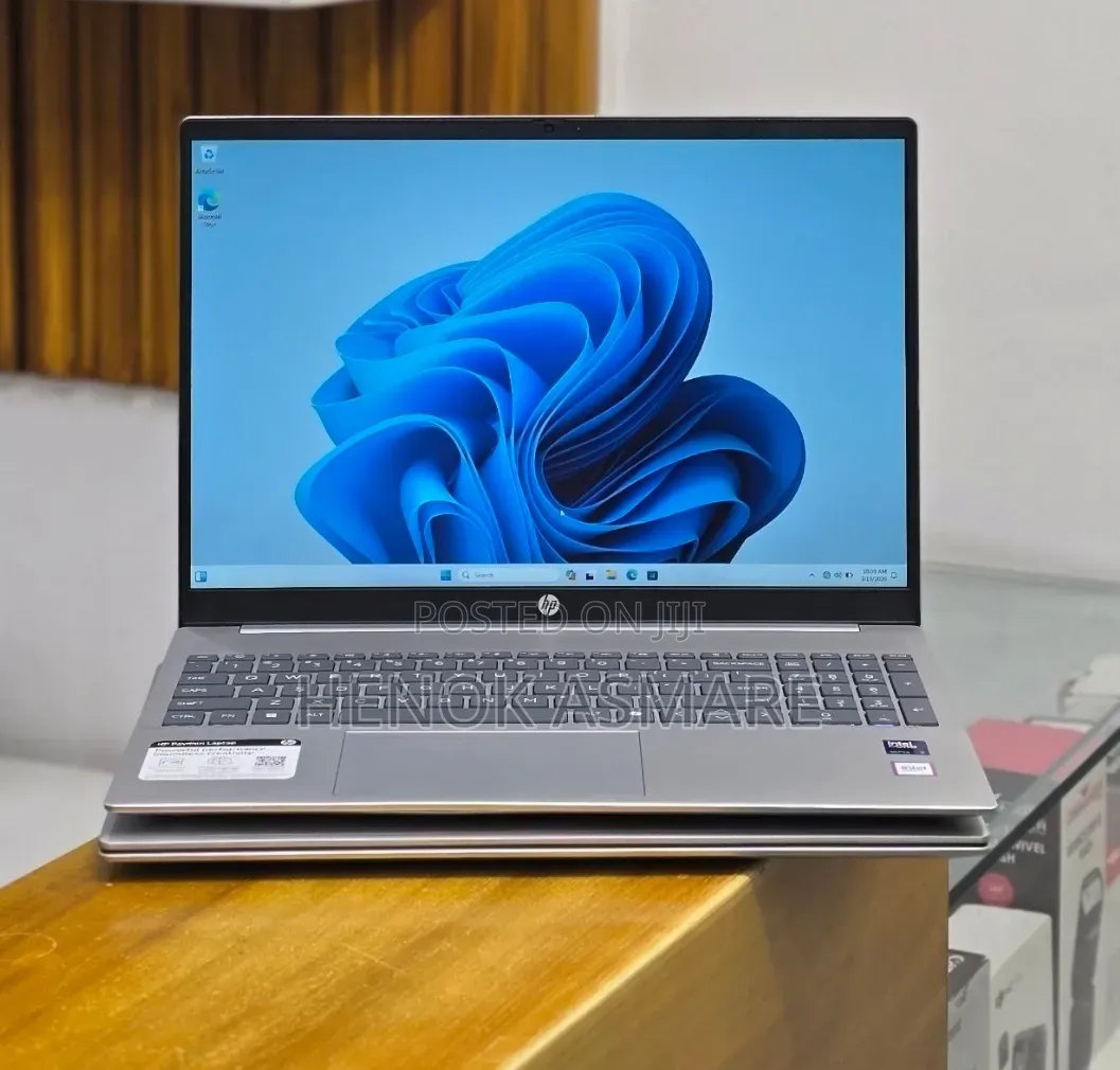 New Laptop HP Pavilion 15 16GB Intel Core Ultra 7 SSD 1T