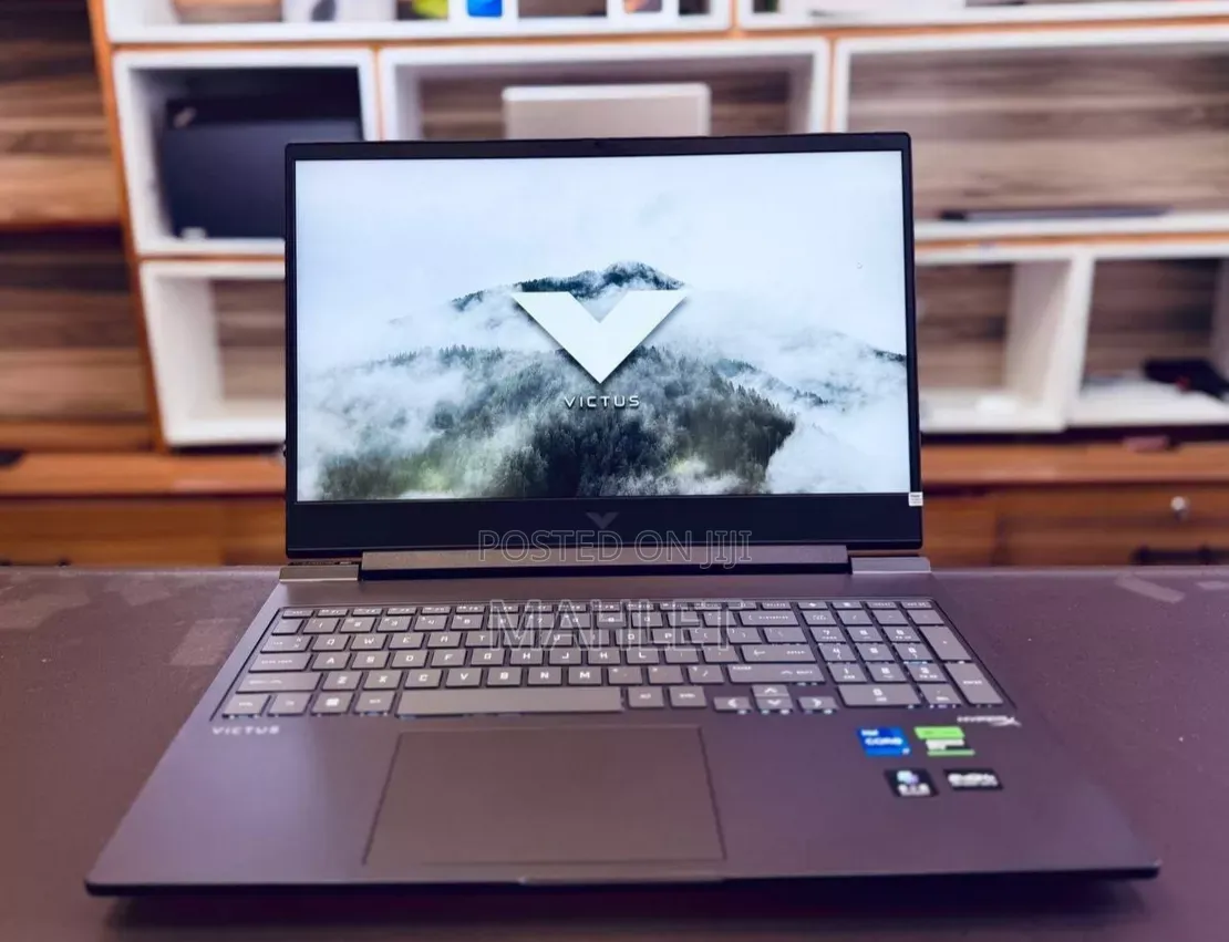 New Laptop HP Victus 16 16GB Intel Core i7 SSD 1T