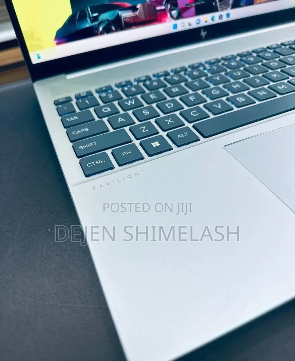 New Laptop HP Pavilion 14 16GB Intel Core i7 SSD 1T