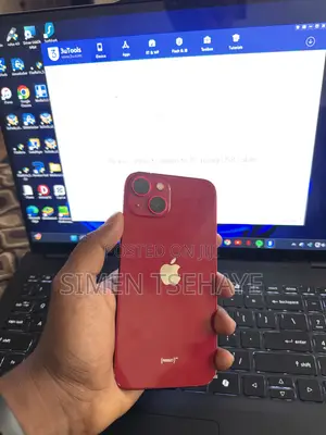 New Apple iPhone 13 128 GB Red