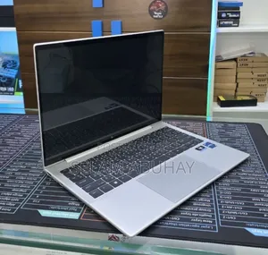 New Laptop HP Dragonfly Folio 16GB Intel Core i7 SSD 512GB