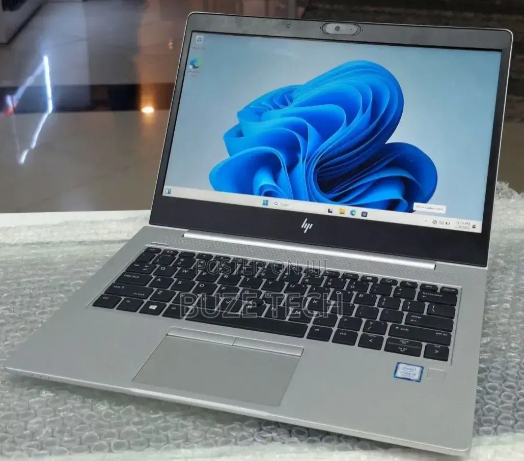 New Laptop HP EliteBook 830 G5 16GB Intel Core i5 SSD 512GB