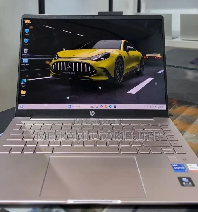 New Laptop HP Pavilion 14 16GB Intel Core i7 SSD 512GB