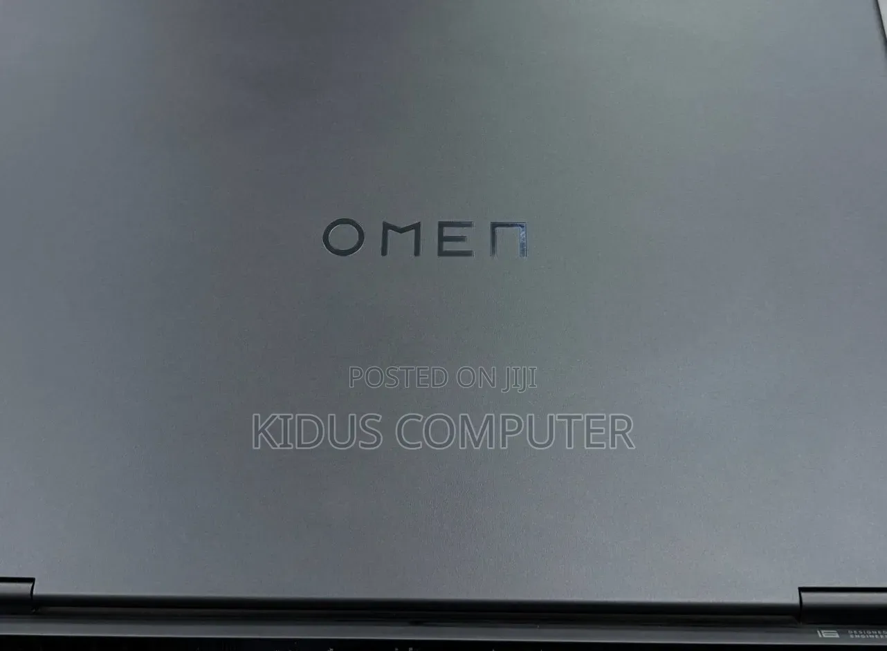 New Laptop HP Omen 16 16GB Intel Core i9 SSD 1T