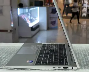 New Laptop HP EliteBook 840 G8 16GB Intel Core i7 SSD 512GB