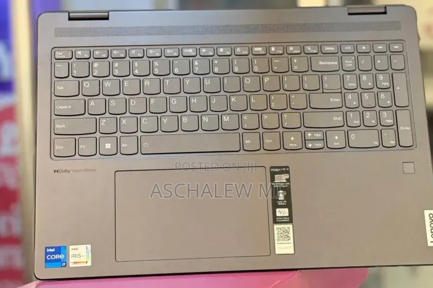 New Laptop Lenovo Yoga 7i 16GB Intel Core i7 SSD 512GB