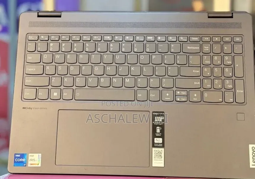 New Laptop Lenovo Yoga 7i 16GB Intel Core i7 SSD 512GB