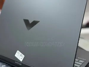 New Laptop HP Victus 15 16GB Intel Core i7 SSD 1T