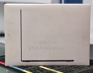 New Laptop Apple MacBook Air 2025 M4 16GB Apple M4 SSD 256GB