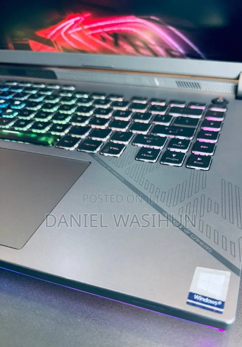 New Laptop Asus ROG Strix G16 G614 16GB Intel Core i9 SSD 1T