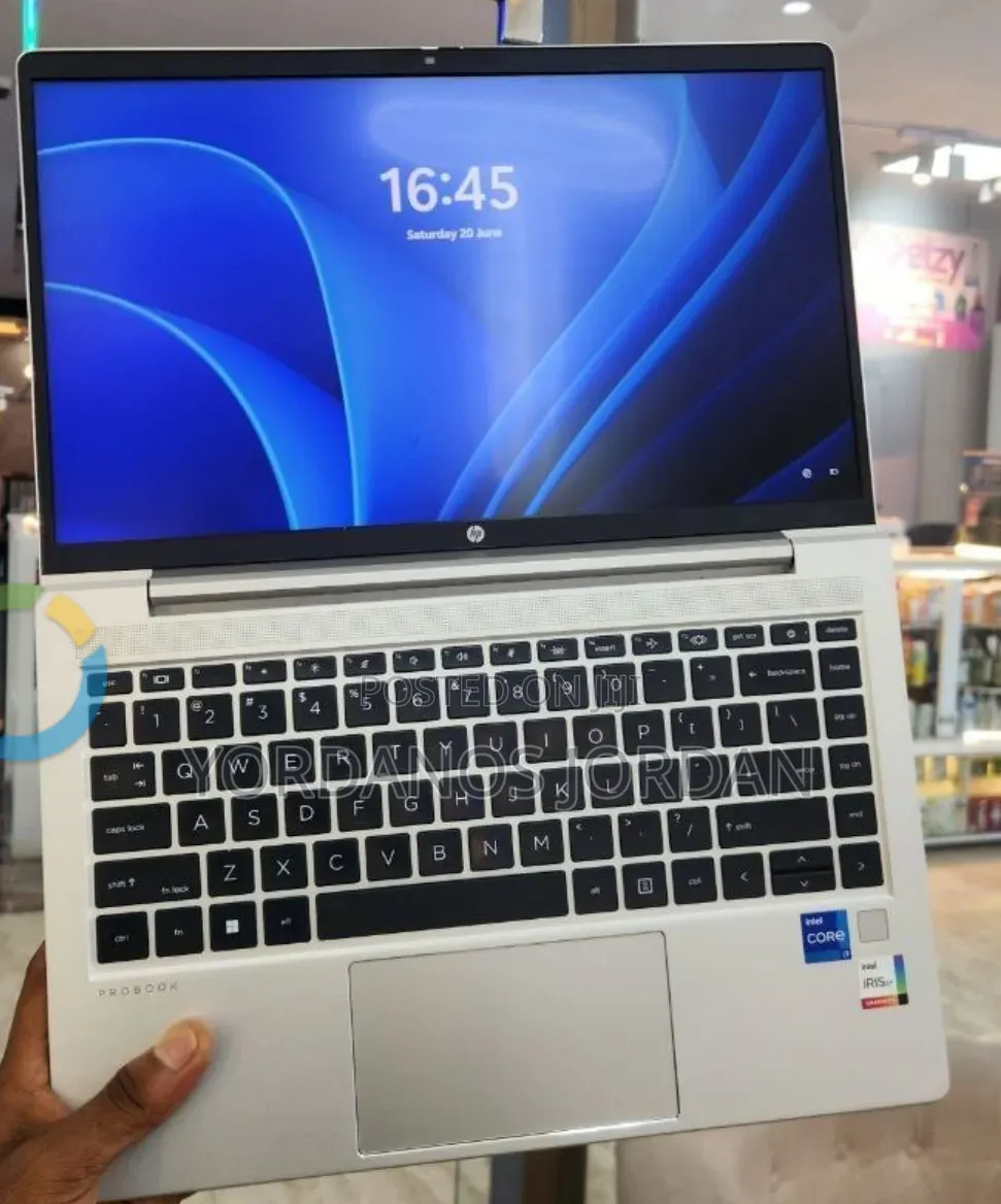 New Laptop HP ProBook 440 G10 16GB Intel Core i7 SSD 1T