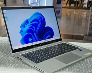 New Laptop HP EliteBook 830 G8 16GB Intel Core i5 SSD 512GB