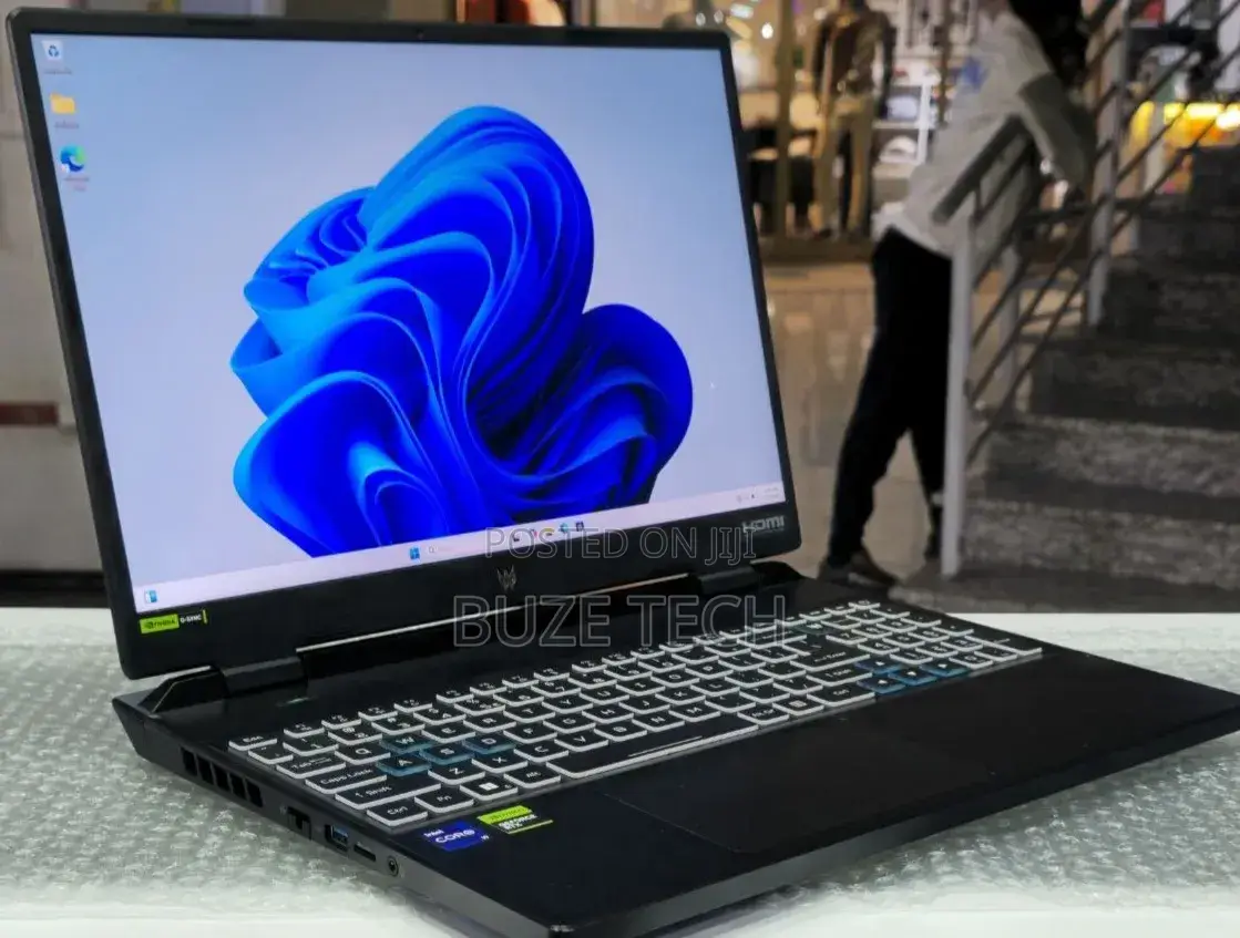 New Laptop Acer 16GB Intel Core i9 SSD 1T