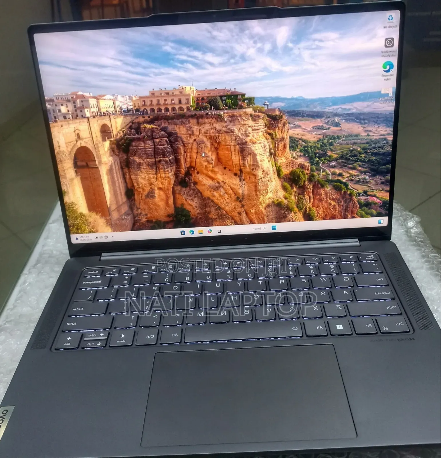 New Laptop Lenovo 32GB AMD Ryzen 7 SSD 1T