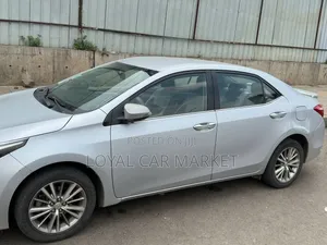 Toyota Corolla 2014 Silver