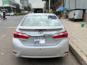 Toyota Corolla 2014 Silver
