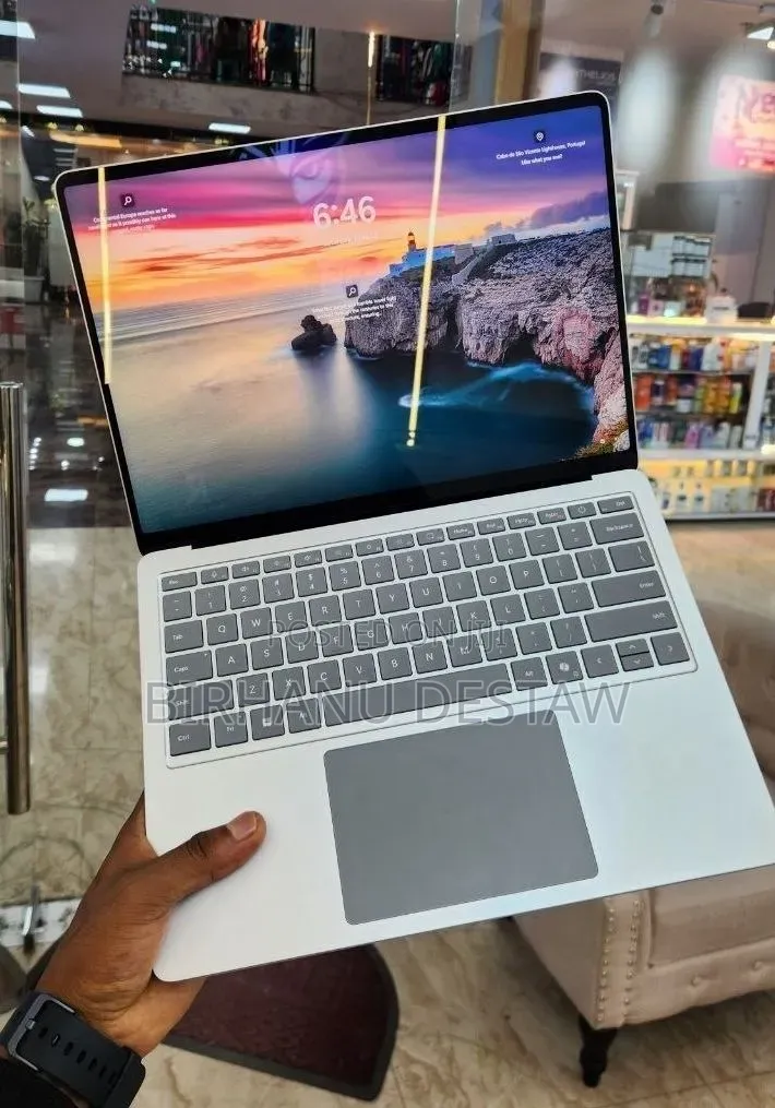 New Laptop Microsoft Surface 16GB Qualcomm Snapdragon X Elite SSD 512GB