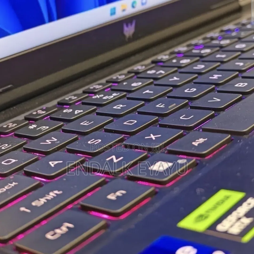 New Laptop Acer Predator Helios Neo 16 16GB Intel Core i9 SSD 1T