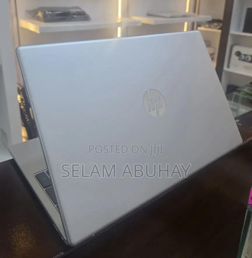 New Laptop HP Stream Notebook 8GB Intel Core i7 SSD 512GB