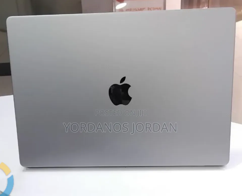 New Laptop Apple MacBook Pro 2021 M1 32GB Apple M1 Pro SSD 1T
