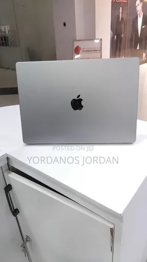 New Laptop Apple MacBook Pro 2021 M1 32GB Apple M1 Pro SSD 1T