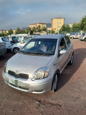 Toyota Yaris 2004 Silver